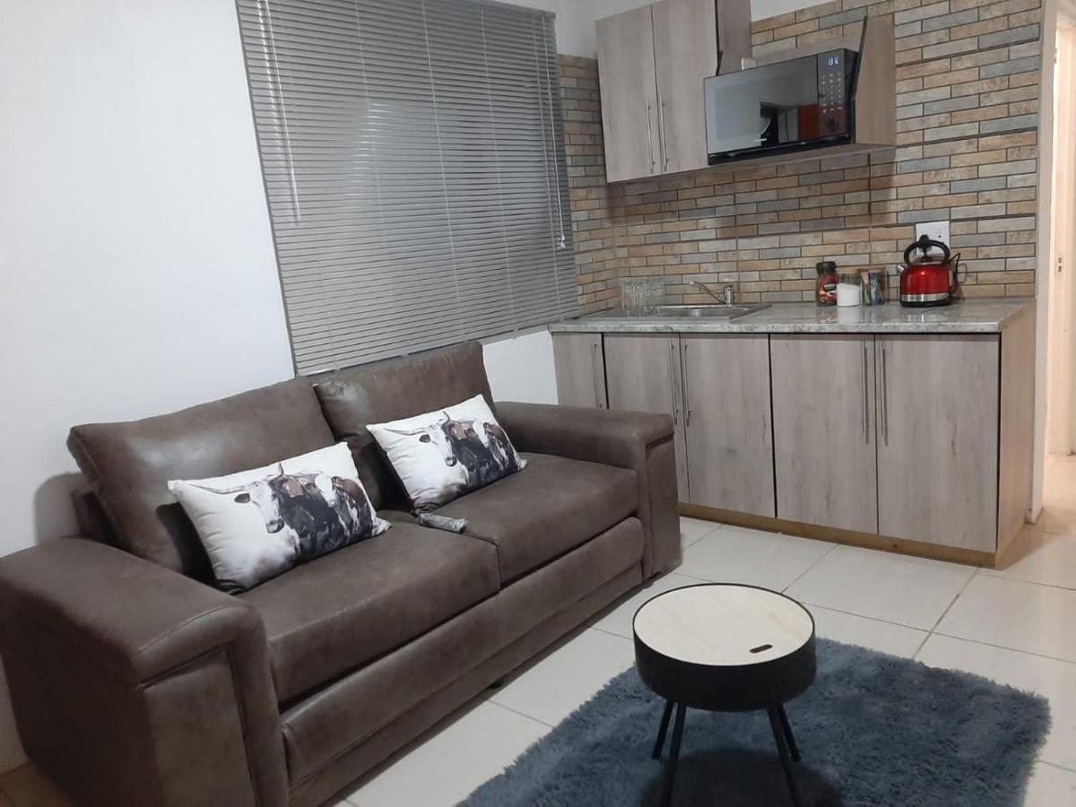 The Ii Apartment *